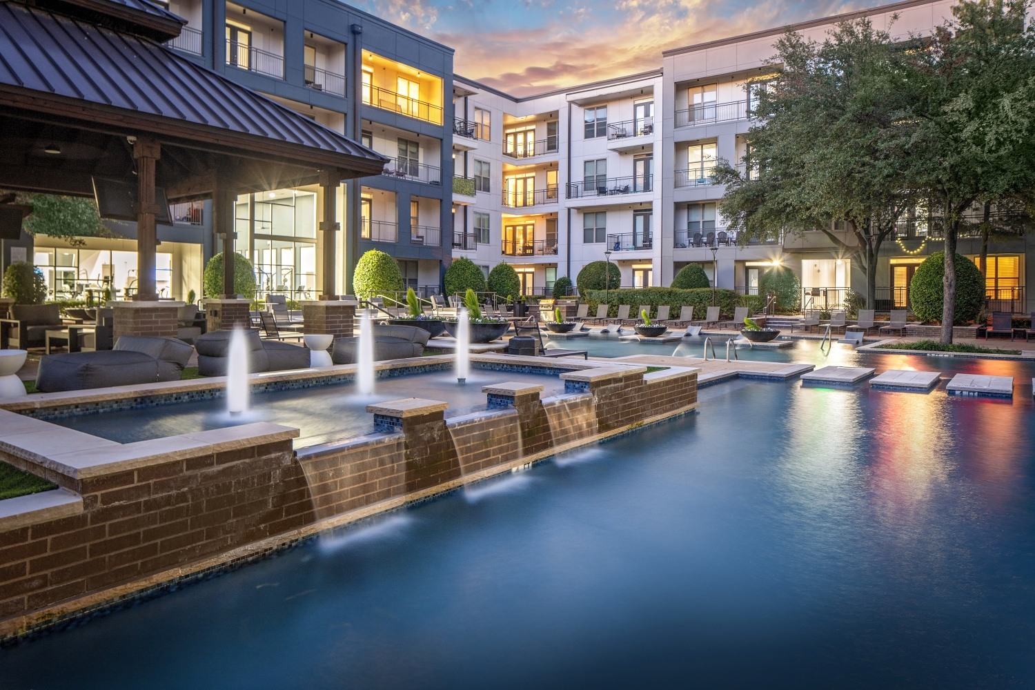 Strata Apartments Knox Henderson photo